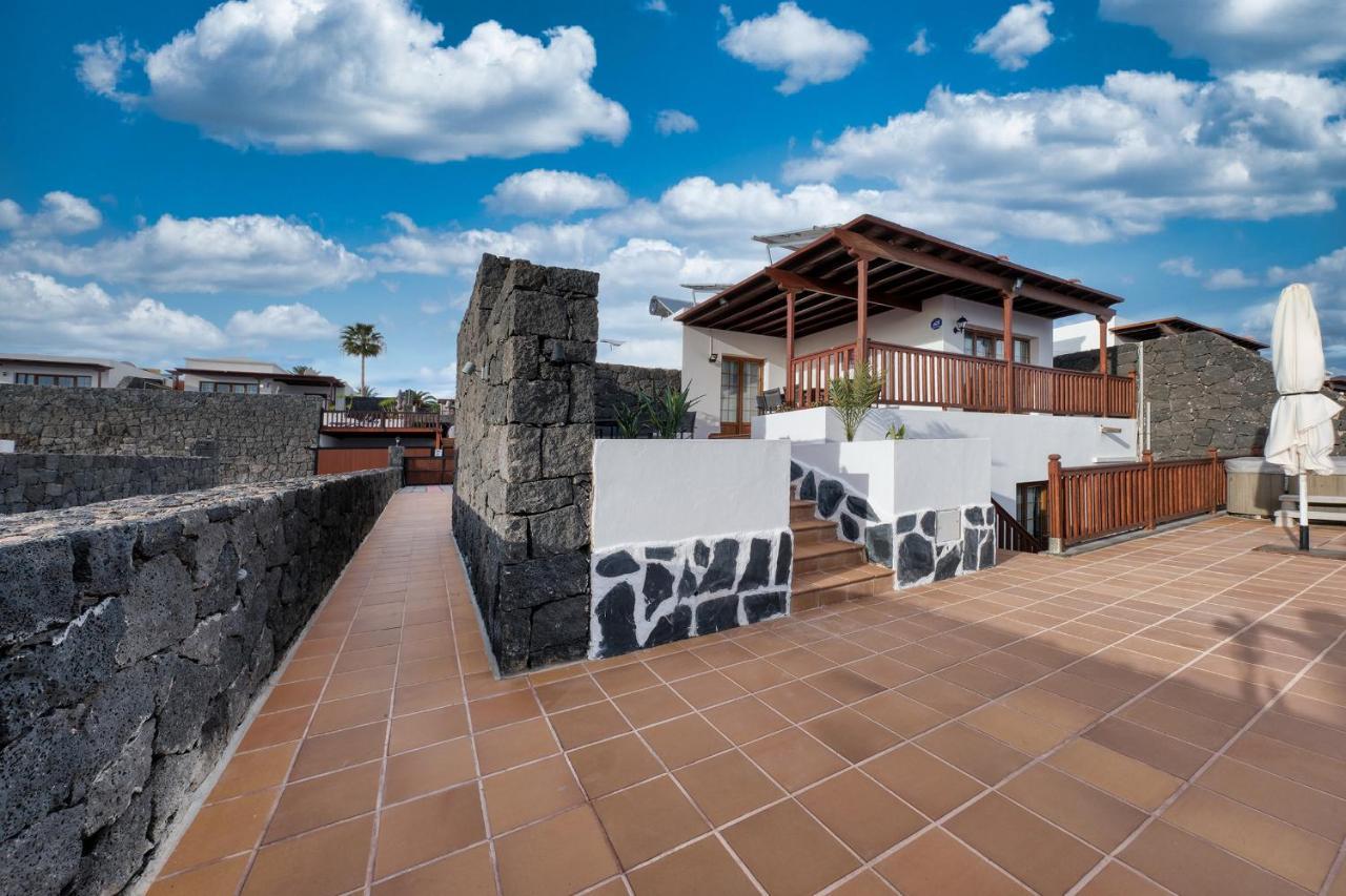 Villa Flavia-Private Pool, Jacuzzi, Sea Views ปลายาบลังกา ภายนอก รูปภาพ