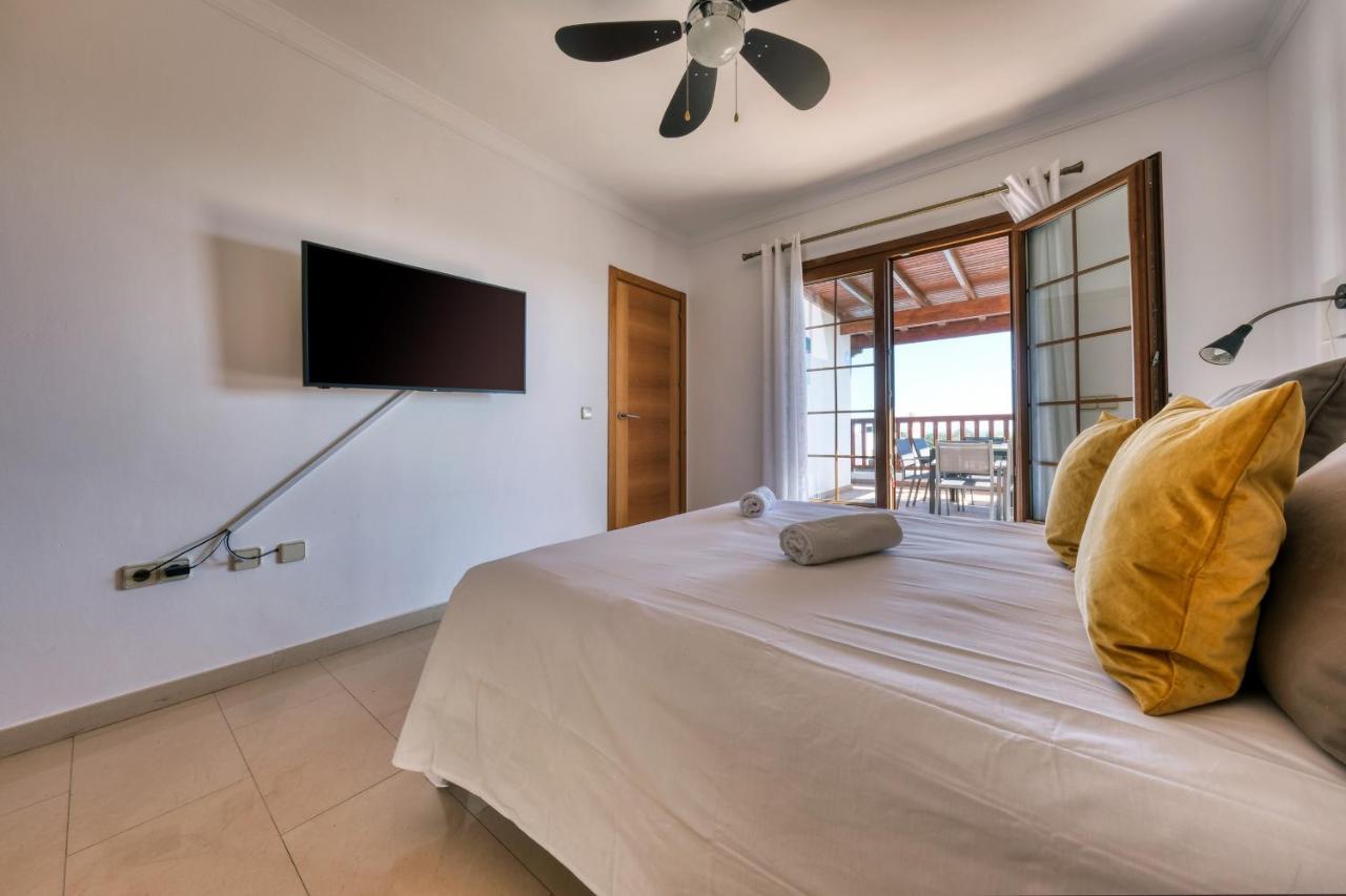 Villa Flavia-Private Pool, Jacuzzi, Sea Views ปลายาบลังกา ภายนอก รูปภาพ