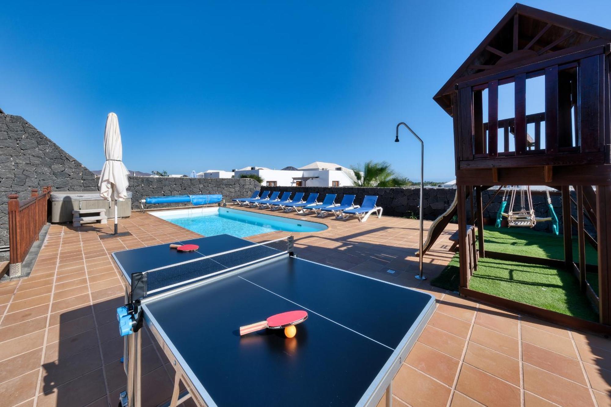 Villa Flavia-Private Pool, Jacuzzi, Sea Views ปลายาบลังกา ภายนอก รูปภาพ