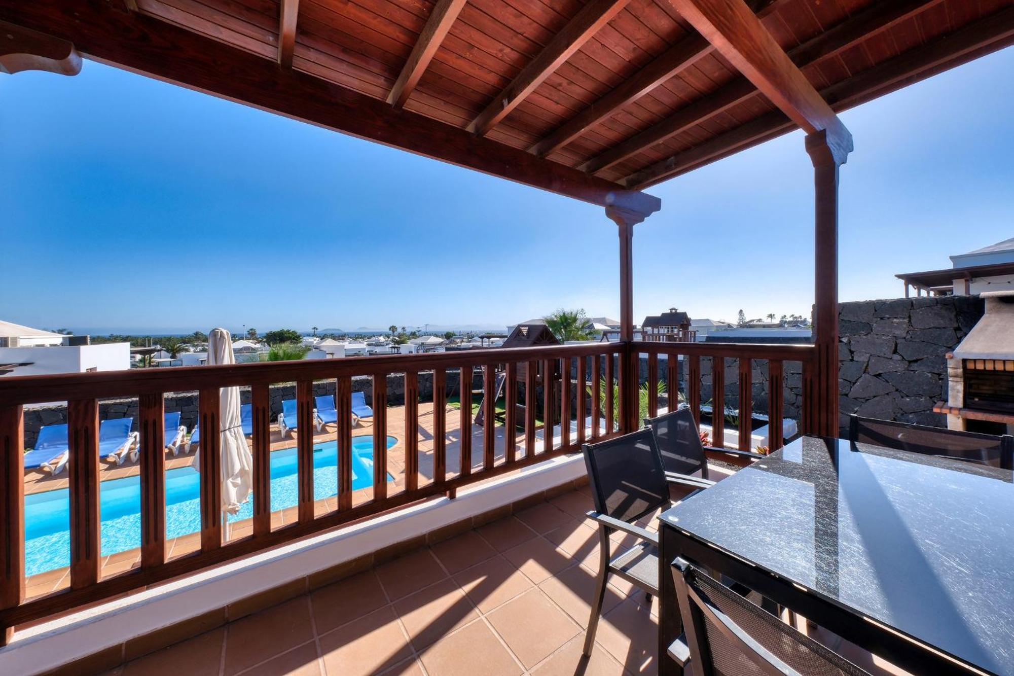 Villa Flavia-Private Pool, Jacuzzi, Sea Views ปลายาบลังกา ภายนอก รูปภาพ